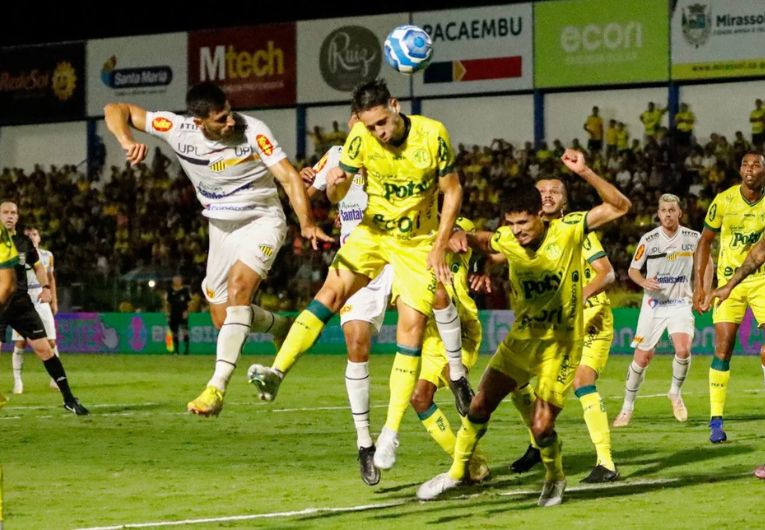 imagem da materia: Mirassol e Novorizontino iniciam semana com foco no clássico