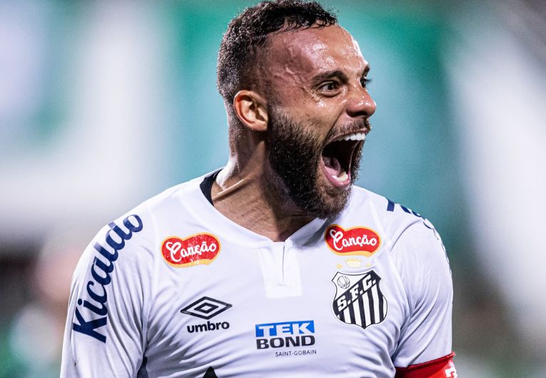 imagem da materia: Guilherme cobra defesa do Santos por falhas recentes