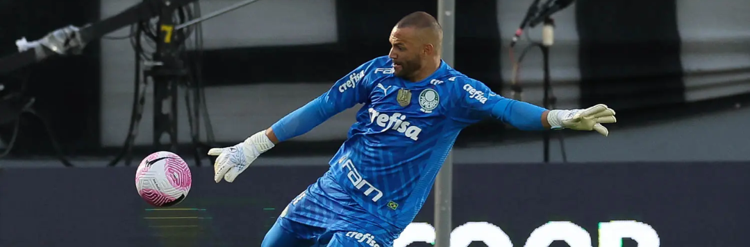 imagem da materia: Weverton se destaca com boas defesas no 2º turno