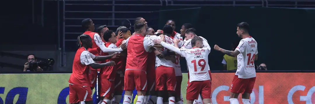 imagem da materia: Bragantino tenta manter tabu diante de Thiago Carpini
