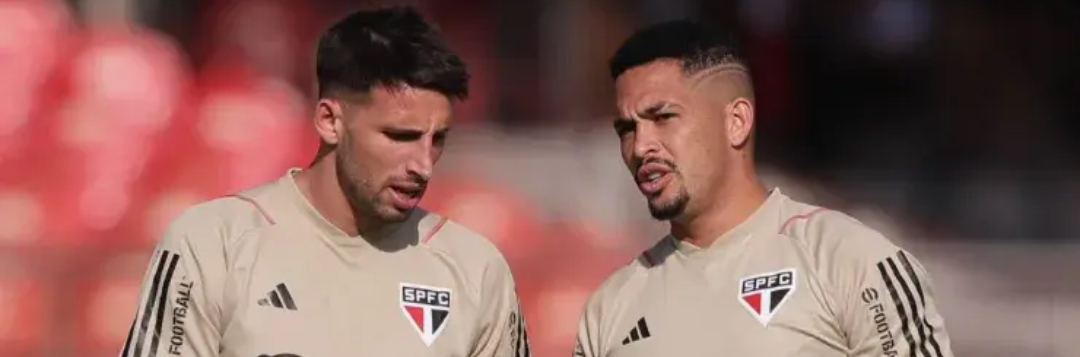 imagem da materia: Em crise, diretoria convoca líderes do elenco para conversar