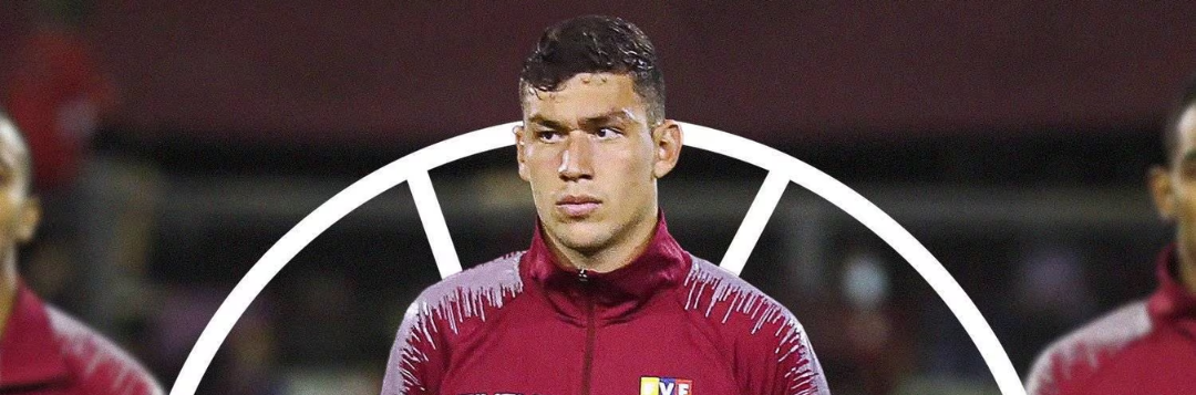 imagem da materia: Ferraresi joga mal na Venezuela e vira alvo de críticas