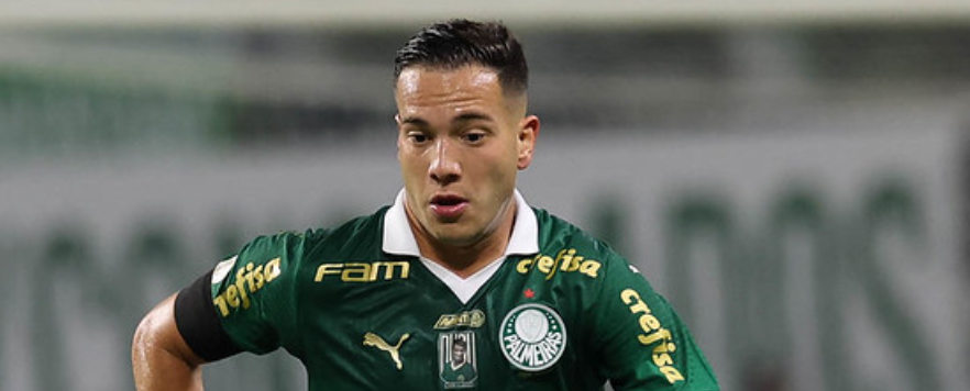 imagem da materia: Com moral de Abel, Fabinho vira 'intocável' no Palmeiras