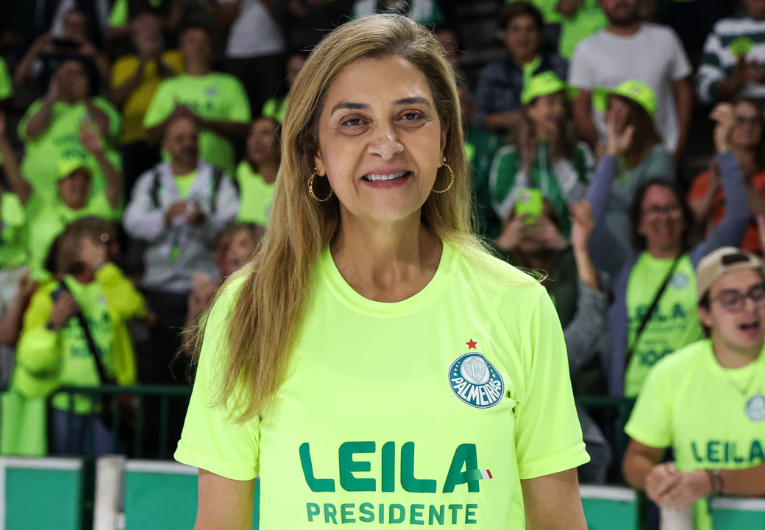 imagem da materia: Leila é reeleita e segue como presidente do Palmeiras
