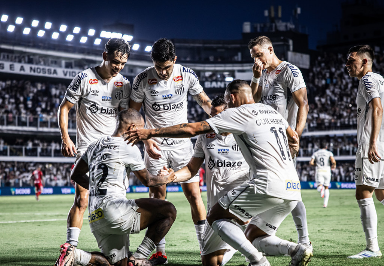 imagem da materia: Elenco do Santos ganha folga após vitória contra Vila Nova