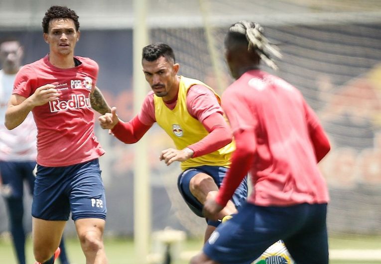 imagem da materia: Bragantino segue preparação para tentar fugir do Z4