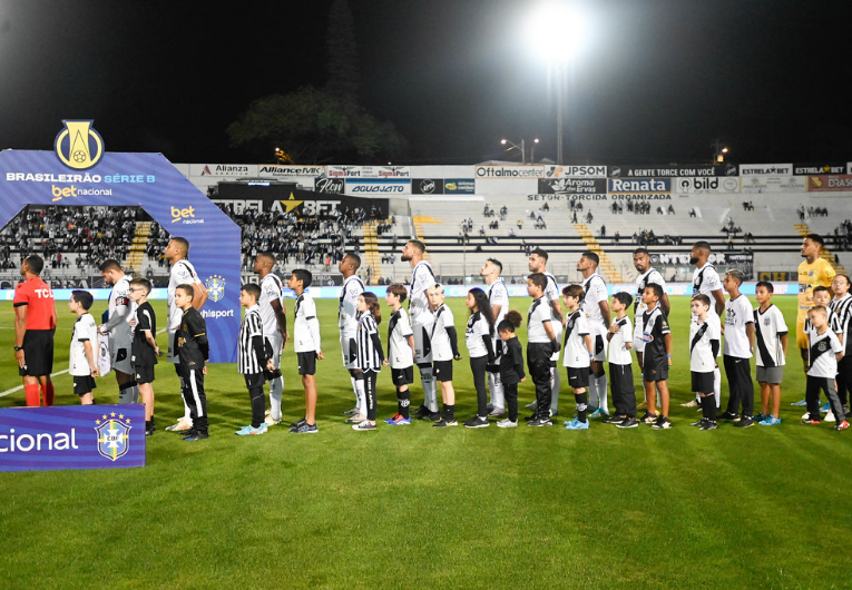 imagem da materia: Ponte Preta retorna à Série C após 34 anos