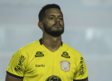 Lemense contrata Hugo, goleiro revelado pelo Fortaleza