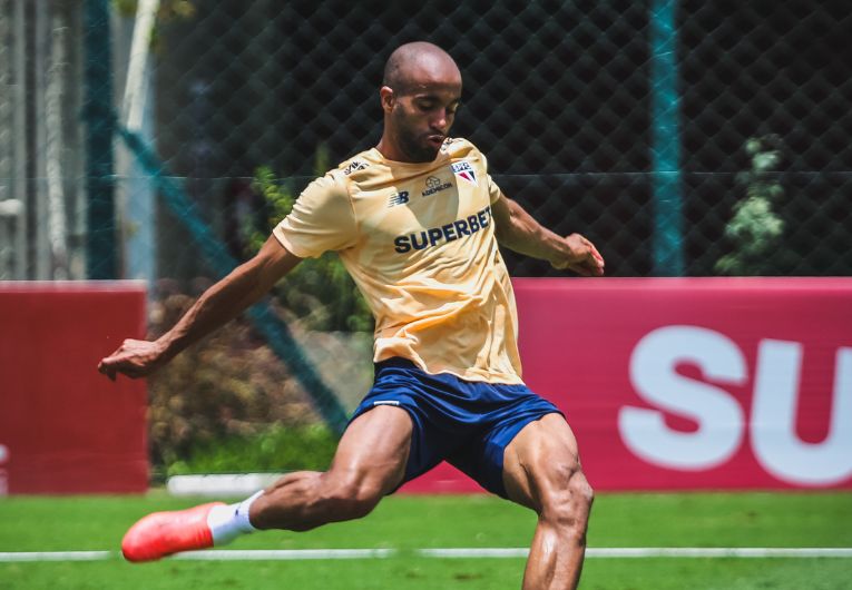 imagem da materia: São Paulo focado no duelo contra o Grêmio