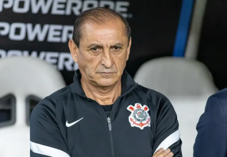 imagem da materia: Ramón Díaz lamenta desfalques para duelo contra o Vitória