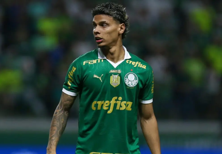 imagem da materia: Manchester United tem interesse em Richard Ríos