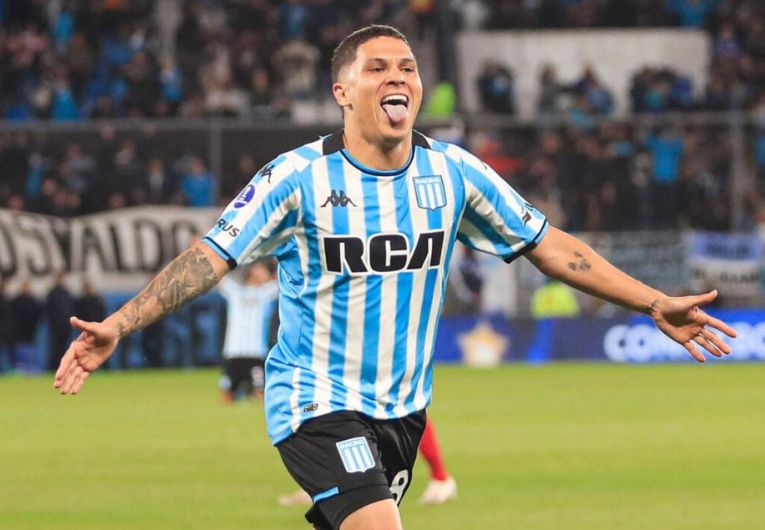 imagem da materia: Santos mira dupla do Racing para 2025