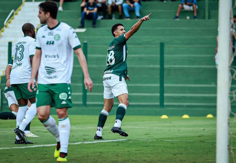 imagem da materia: Após esboçar reação, Guarani chega a três derrotas seguidas