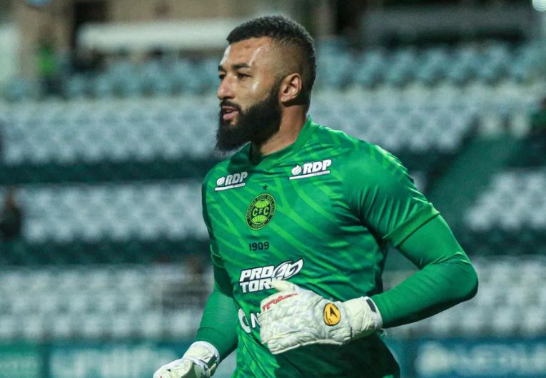 imagem da materia: Mirassol conta com seis ex-Coritiba em confronto direto