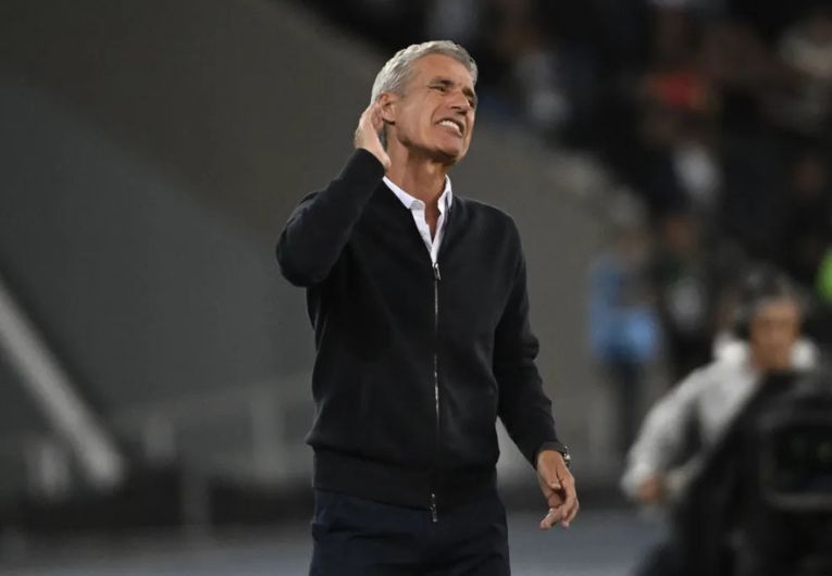 imagem da materia: Santos terá “Dia D” por Luís Castro