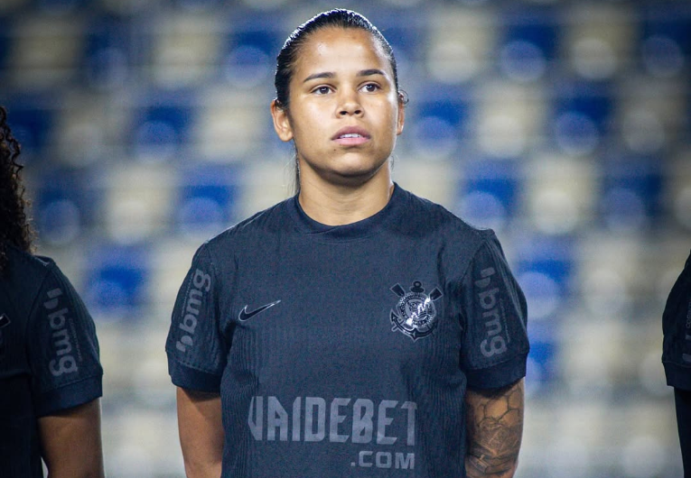 imagem da materia: Corinthians renova com Vic Albuquerque até 2026