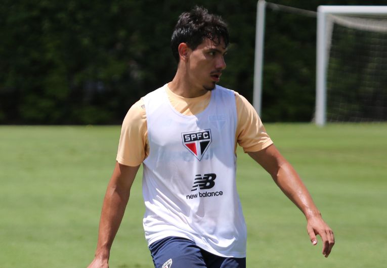 imagem da materia: São Paulo se reapresentou nesta sexta-feira (6) 