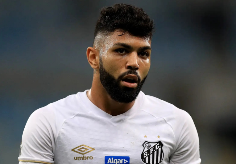 imagem da materia: Gabigol se declara ao Santos e mantém futuro incerto