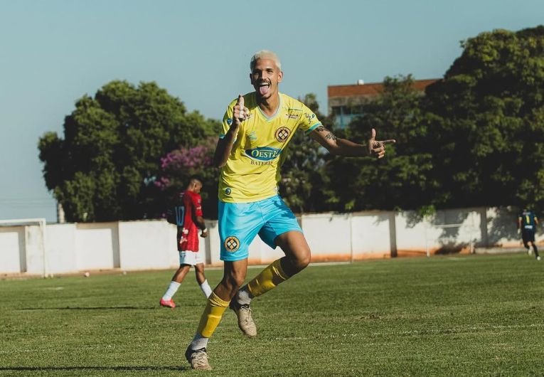 imagem da materia: Araçatuba confirma permanência de Pablo Adami