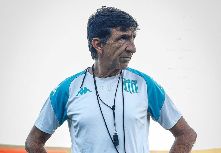 Sem definição com Quinteros, Santos mira Gustavo Costas