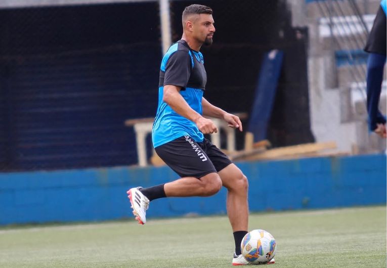 imagem da materia: Linense anuncia a chegada do volante Rafael Carrilho