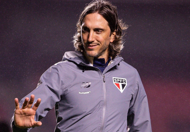 imagem da materia: Zubeldía reforça foco com o SPFC: 