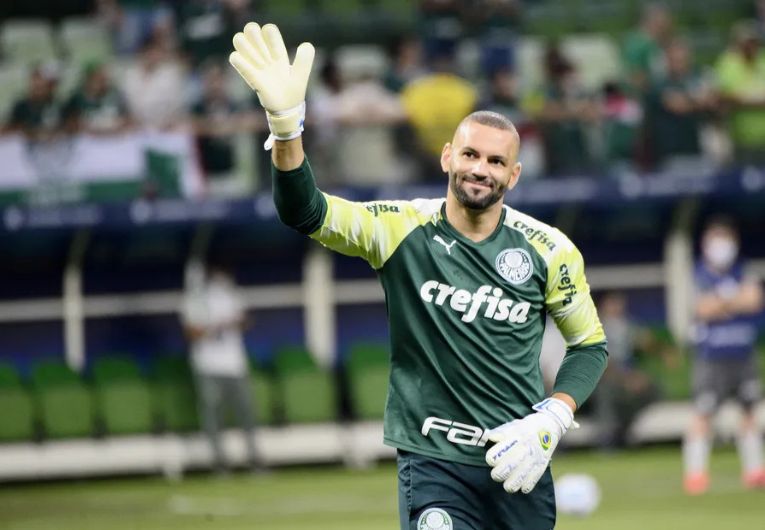 imagem da materia: Weverton lidera jogos pelo Palmeiras após saída de Dudu