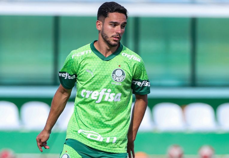 imagem da materia: Citado por Abel, Figueiredo deve ganhar oportunidade em 2025