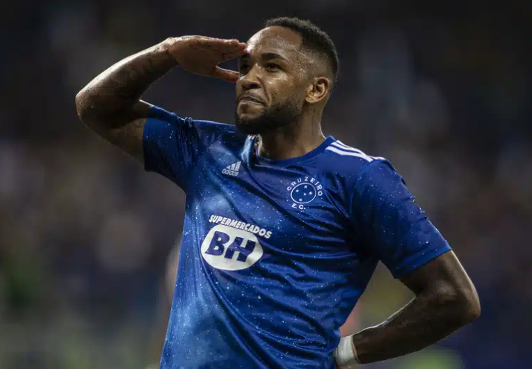 imagem da materia: Mirassol avança negociações com Rafa Silva para 2025