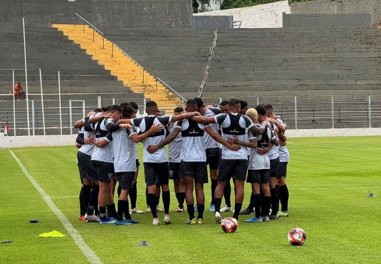 imagem da materia: Rio Branco disputa jogo-treino neste domingo