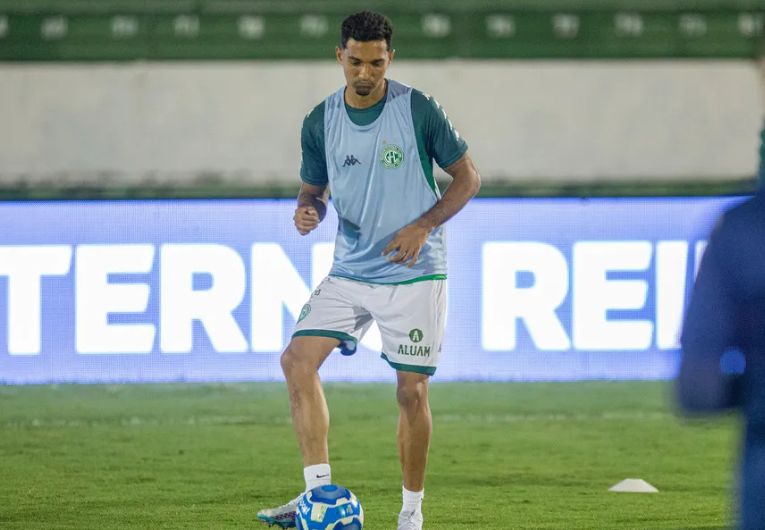 imagem da materia: Guarani acerta retorno de zagueiro para próxima temporada