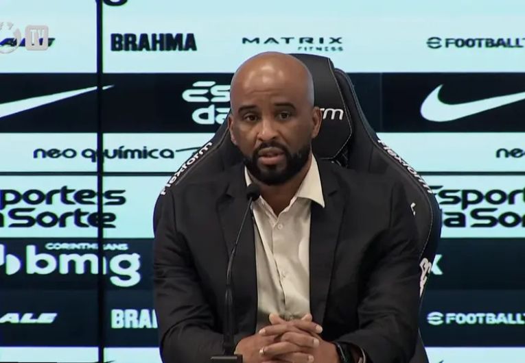 imagem da materia: 'Corinthians precisa disputar finais', diz Fabinho Soldado