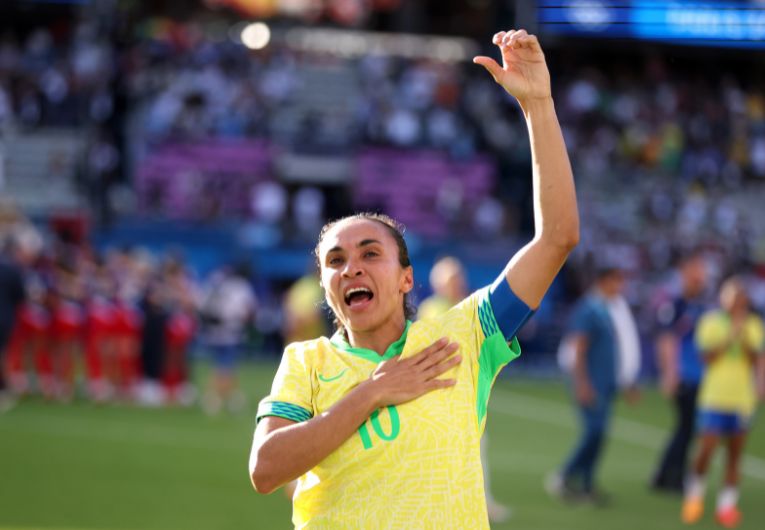 imagem da materia: Corinthians Feminino abre conversas para contratar Marta