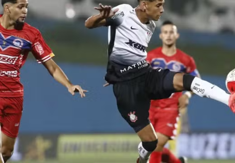 imagem da materia: Pela Copinha, Corinthians estreia vencendo Porto Velho