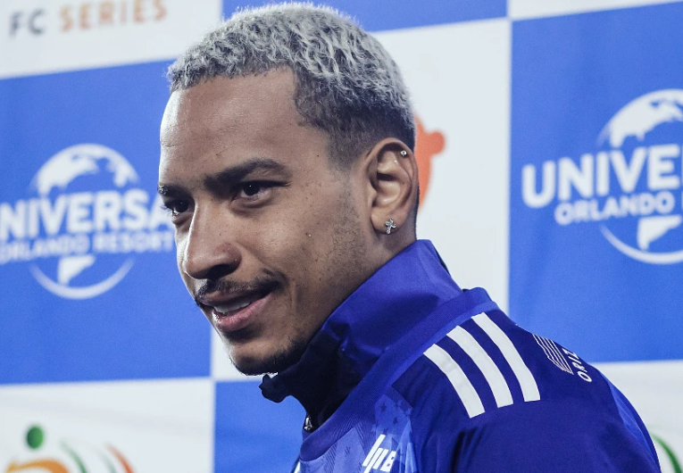 imagem da materia: Palmeiras faz proposta por Matheus Pereira do Cruzeiro