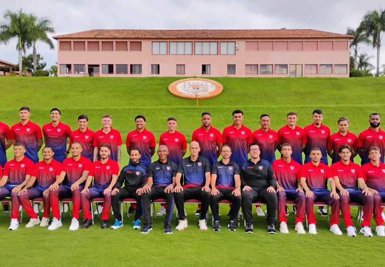 imagem da materia: Desportivo Brasil já chegou na China para a pré-temporada