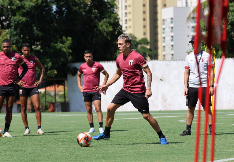 imagem da materia: Botafogo-SP fecha pré-temporada com empate contra Monte Azul