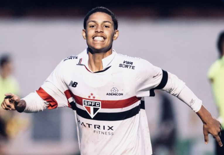 imagem da materia: Copinha: Com dois de Ryan, São Paulo bate Cruzeiro por 3 a 1