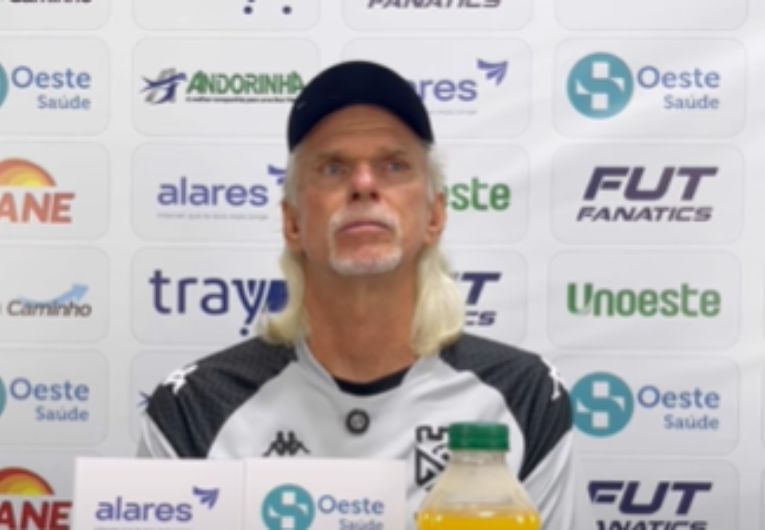 imagem da materia: Sérgio Guedes avalia segunda derrota consecutiva do Grêmio