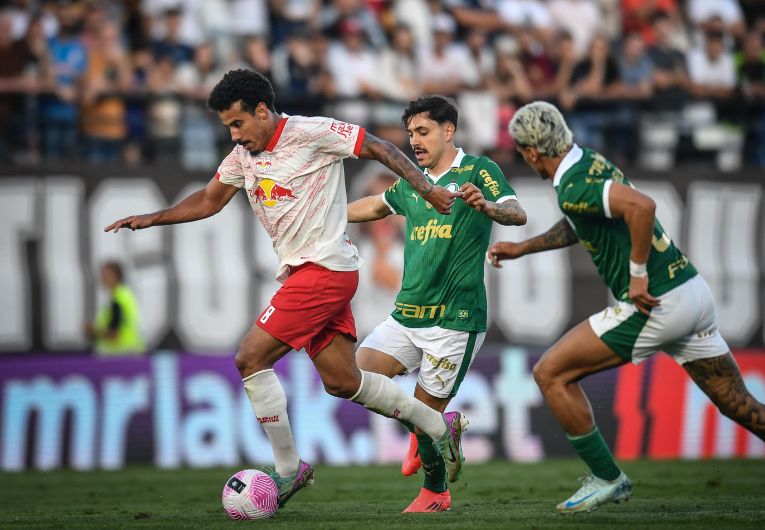 imagem da materia: Bragantino quer voltar a vencer o Palmeiras