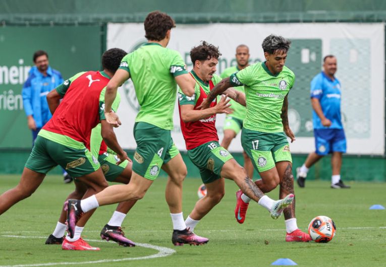 imagem da materia: Palmeiras se reapresenta após o empate com o Bragantino