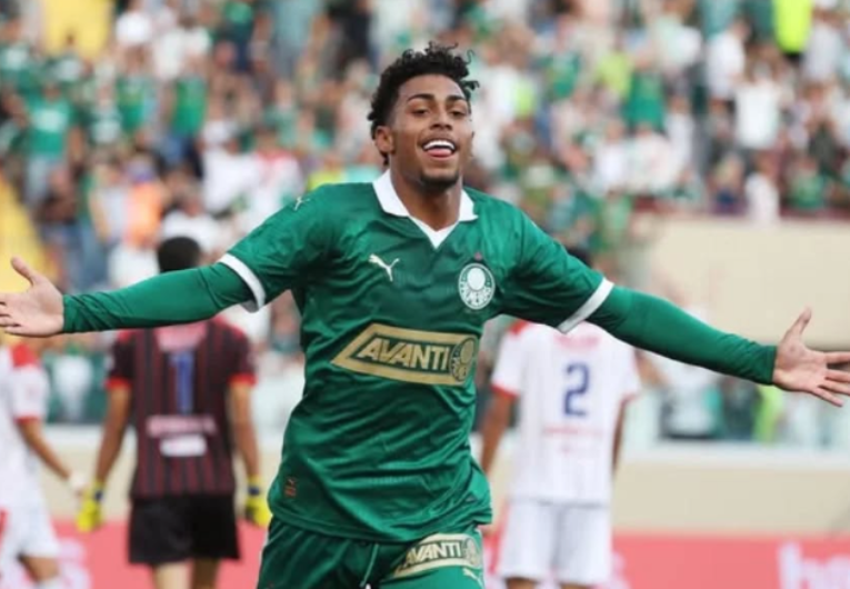 imagem da materia: Palmeiras estreia na Copinha com goleada contra o Náutico-RR