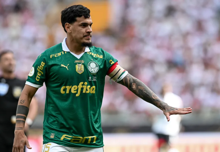 imagem da materia: Palmeiras renova com Gustavo Gómez até 2027