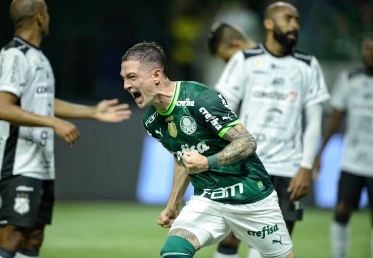 imagem da materia: Palmeiras renova com Aníbal Moreno