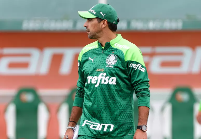 imagem da materia: Abel Ferreira fará mudanças na equipe diante do Guarani