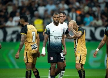 Autores dos gols do Corinthians contra o Água Santa.