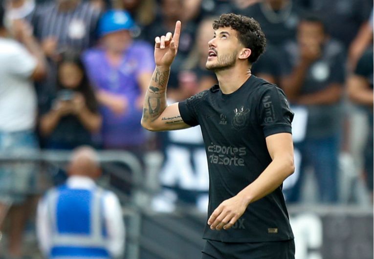 imagem da materia: Corinthians informa lesão de zagueiro Gustavo Henrique
