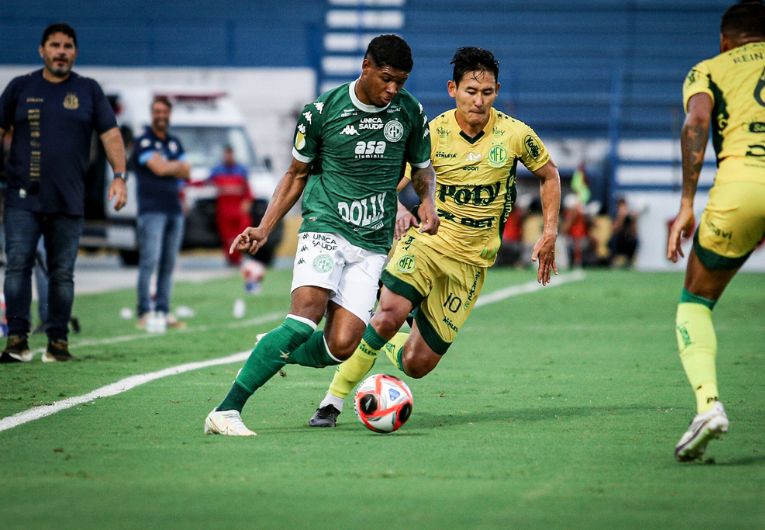 imagem da materia: Guarani sofre mais de um gol pela primeira vez na temporada