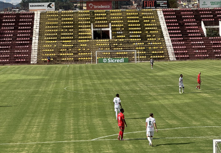 imagem da materia: Audax bate barretos e conquista primeira vitória na Série A4