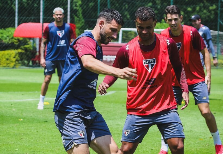 imagem da materia: São Paulo finaliza preparação para o jogo contra Bragantino